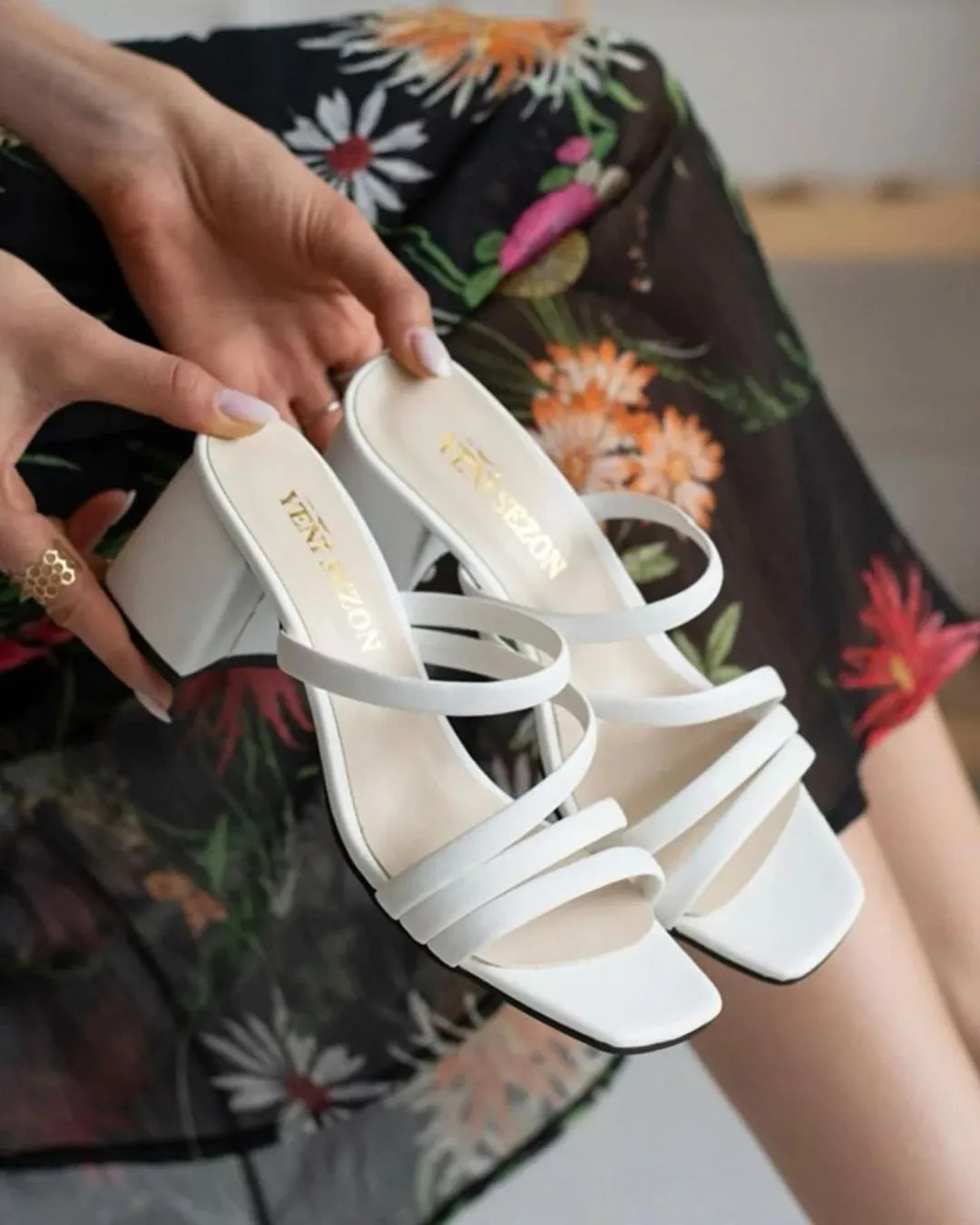 Stepin Si71 White 2 Inch Block Heels