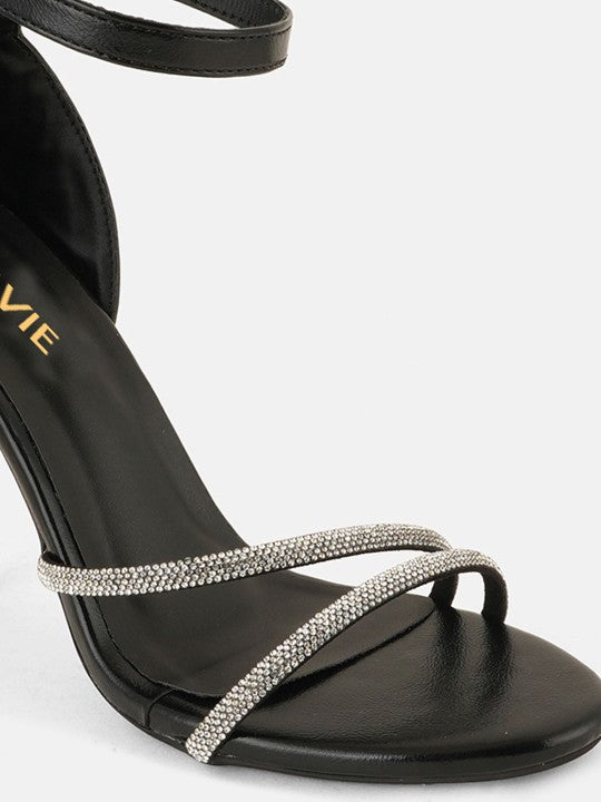 Si 78 Women Embellished Slim Heeled Sandals