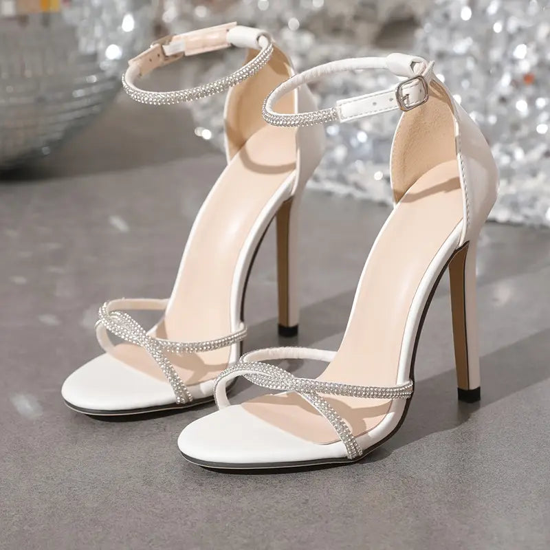 Stepin Si 53 Pearl-Embellished Heels