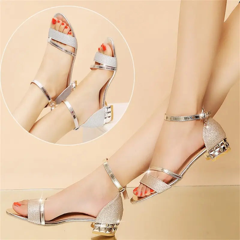si66 Women chunky platfoam sandal golden